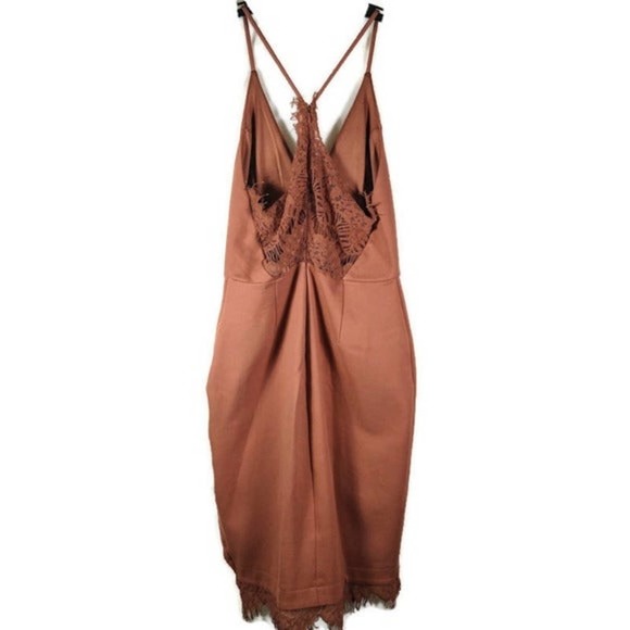 ASTR the Label Lace Bodycon Dress - NWOT - Picture 10 of 10